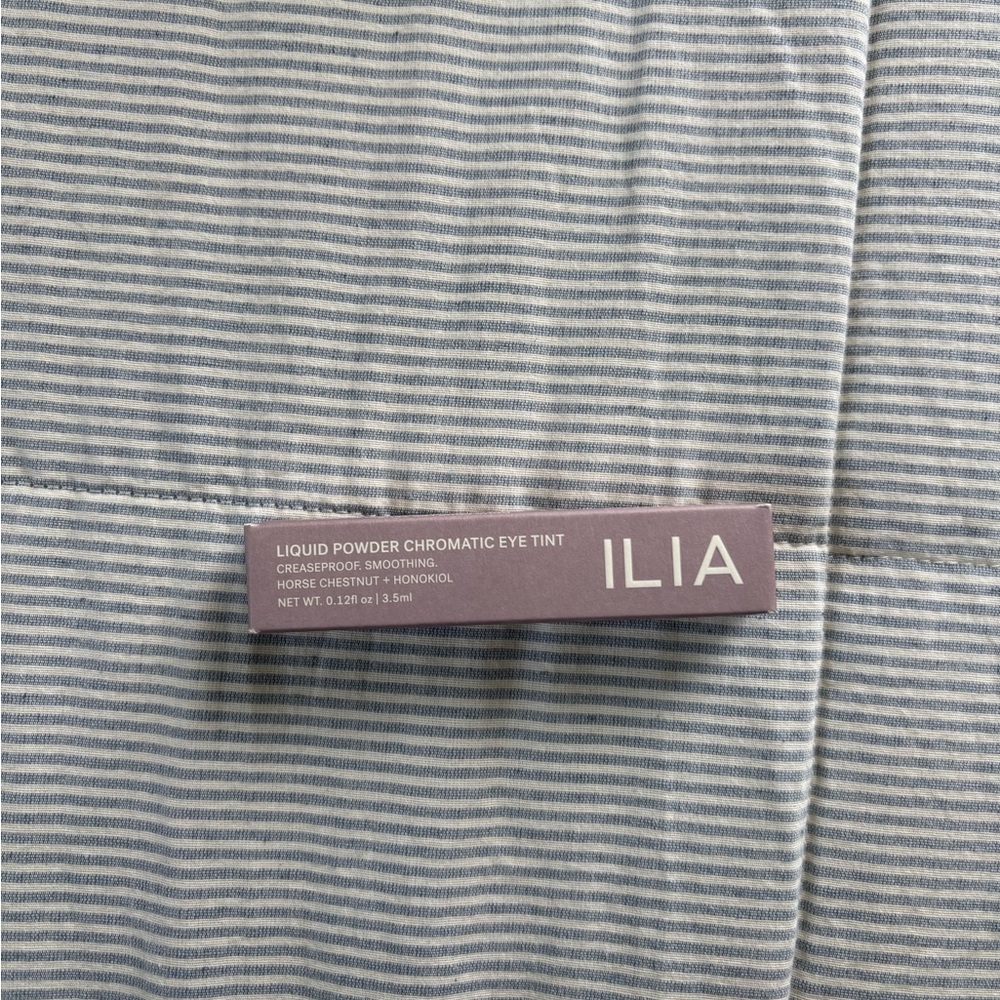 ILIA Chromatic Eye Tint in Horse Chestnut